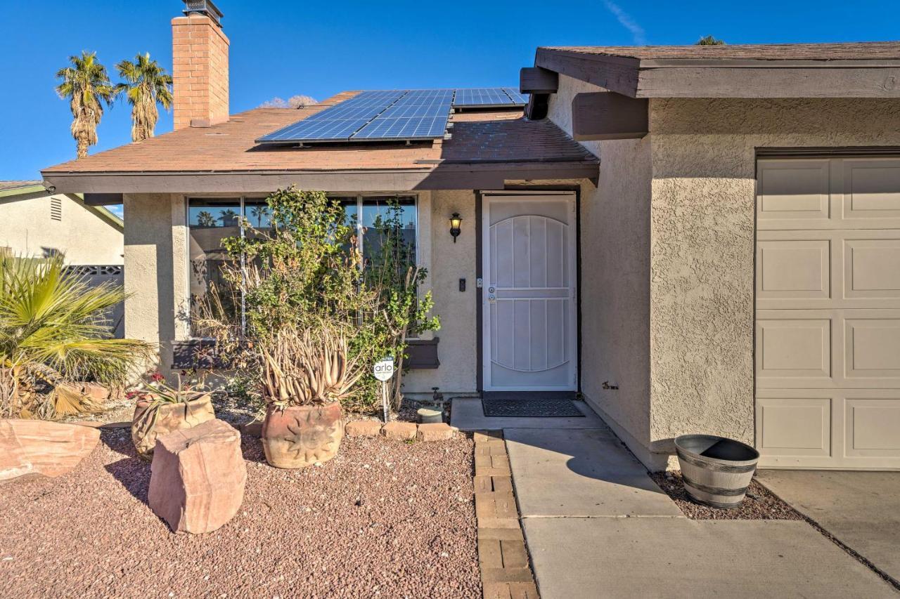 Stylish With Pool - 5 Mi To Vegas Strip! Holiday home *